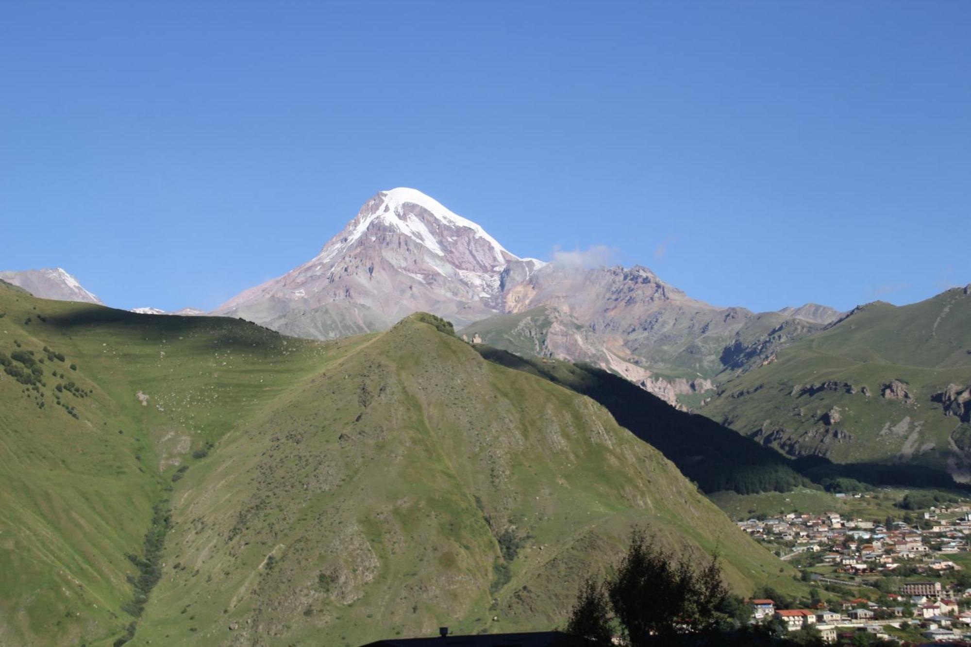 Melodia Kazbegi Hotell Exteriör bild