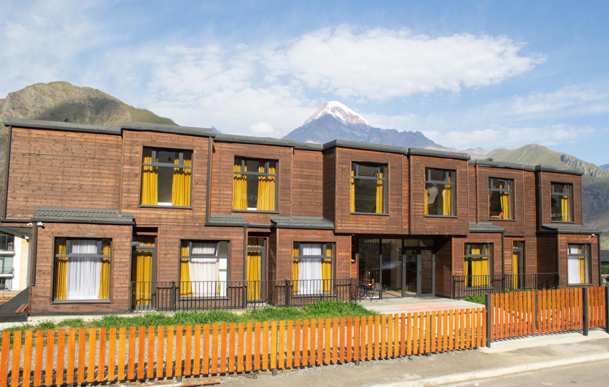 Melodia Kazbegi Hotell Exteriör bild
